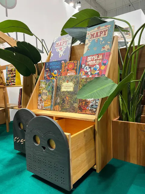 Owl bookcase - solid, oiled alder and pine wood