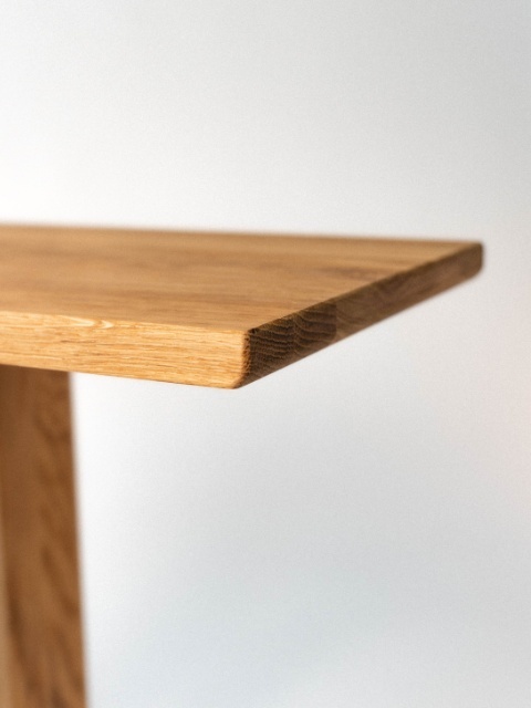 Stolik boczny 01 Dabov - olejowany dąb